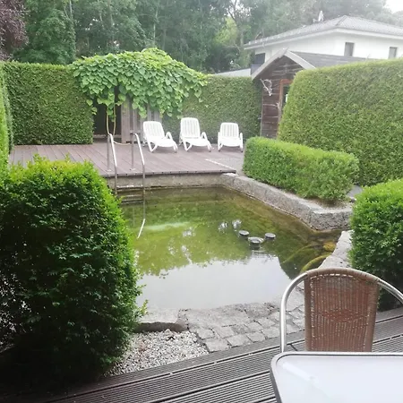 Doppelzimmer - Monteurswohnung - Arbeiterwohnung 4-8 Personen Apartman Plaue