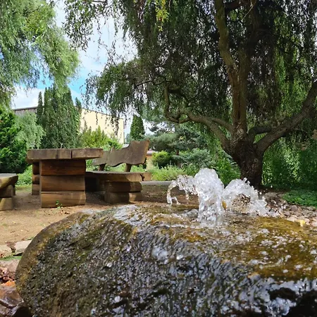 Doppelzimmer - Monteurswohnung - Arbeiterwohnung 4-8 Personen Apartman Plaue