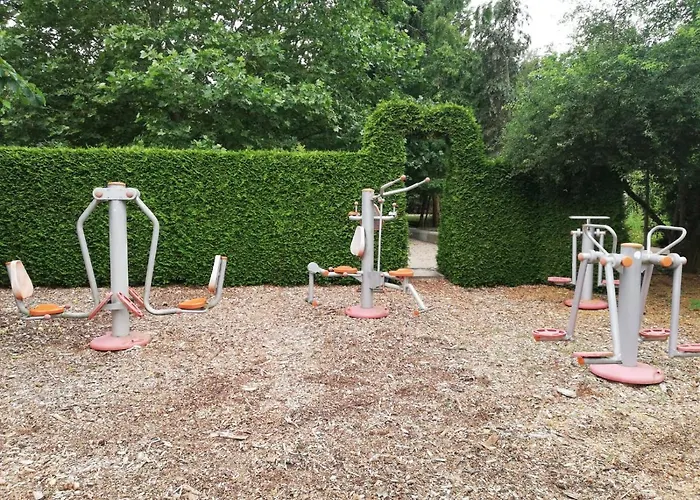 Doppelzimmer - Monteurswohnung - Arbeiterwohnung 4-8 Personen *