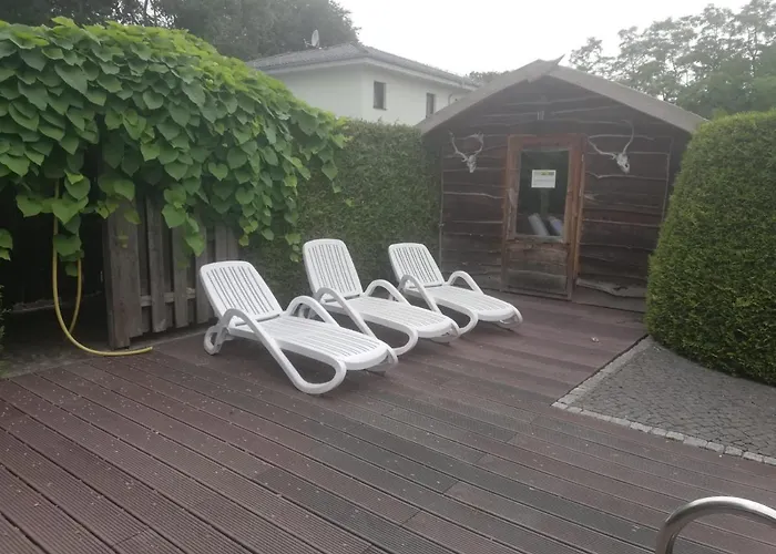 Doppelzimmer - Monteurswohnung - Arbeiterwohnung 4-8 Personen