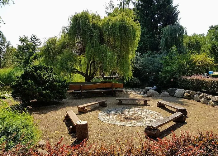 Doppelzimmer - Monteurswohnung - Arbeiterwohnung 4-8 Personen *